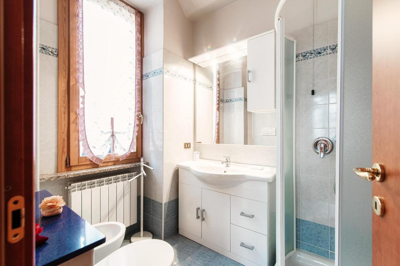 Grand Maison - Con 2 Ampie Camere Da Letto Como Eksteriør billede