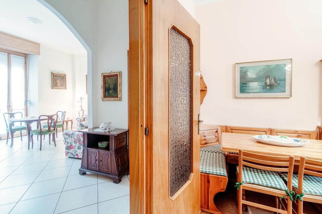 Grand Maison - Con 2 Ampie Camere Da Letto Como Eksteriør billede